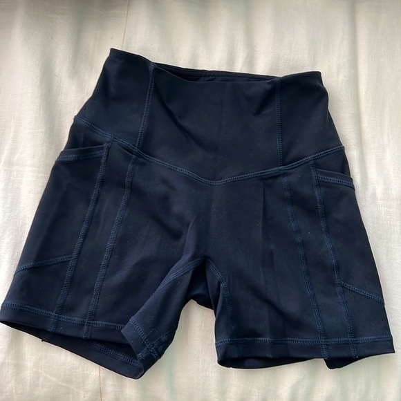 Tilyoucollapse heart booty shorts, navy blue, XXS - Picture 2 of 3